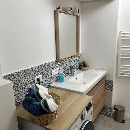 3 Bedrooms Flat Fully Equipped With Pool & Tennis Διαμέρισμα Μιλάνο