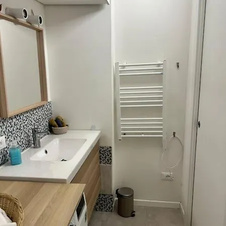 3 Bedrooms Flat Fully Equipped With Pool & Tennis Μιλάνο